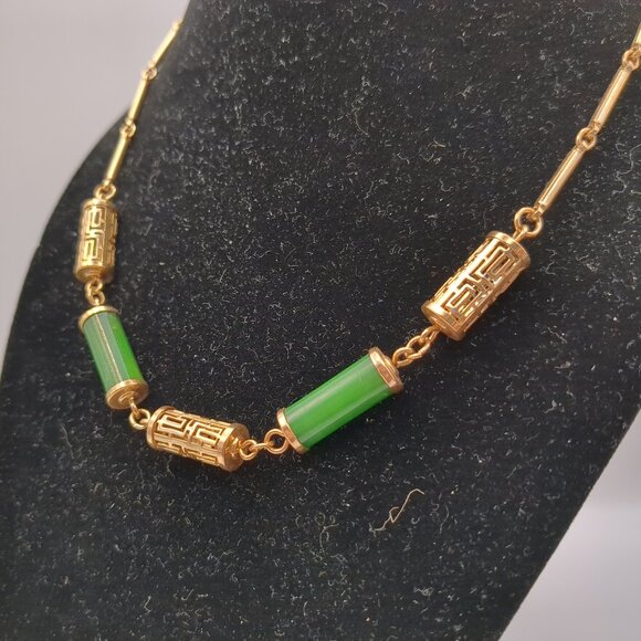 Vintage Sarah Coventry Asian Style Necklace Faux Jade - Picture 3 of 6